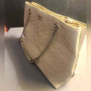 Guess purse ivory gold chain